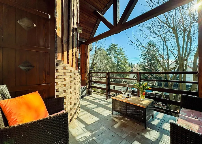 Mediterran Rezidencia Jobb Holiday home *